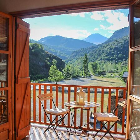 Apartament Montsent Rialp Kültér fotó